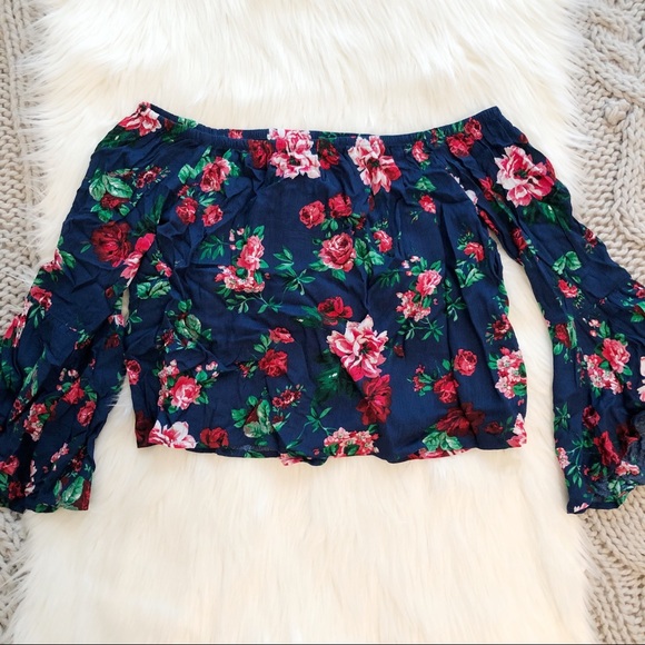 Floral print off the shoulder top - Picture 2 of 5